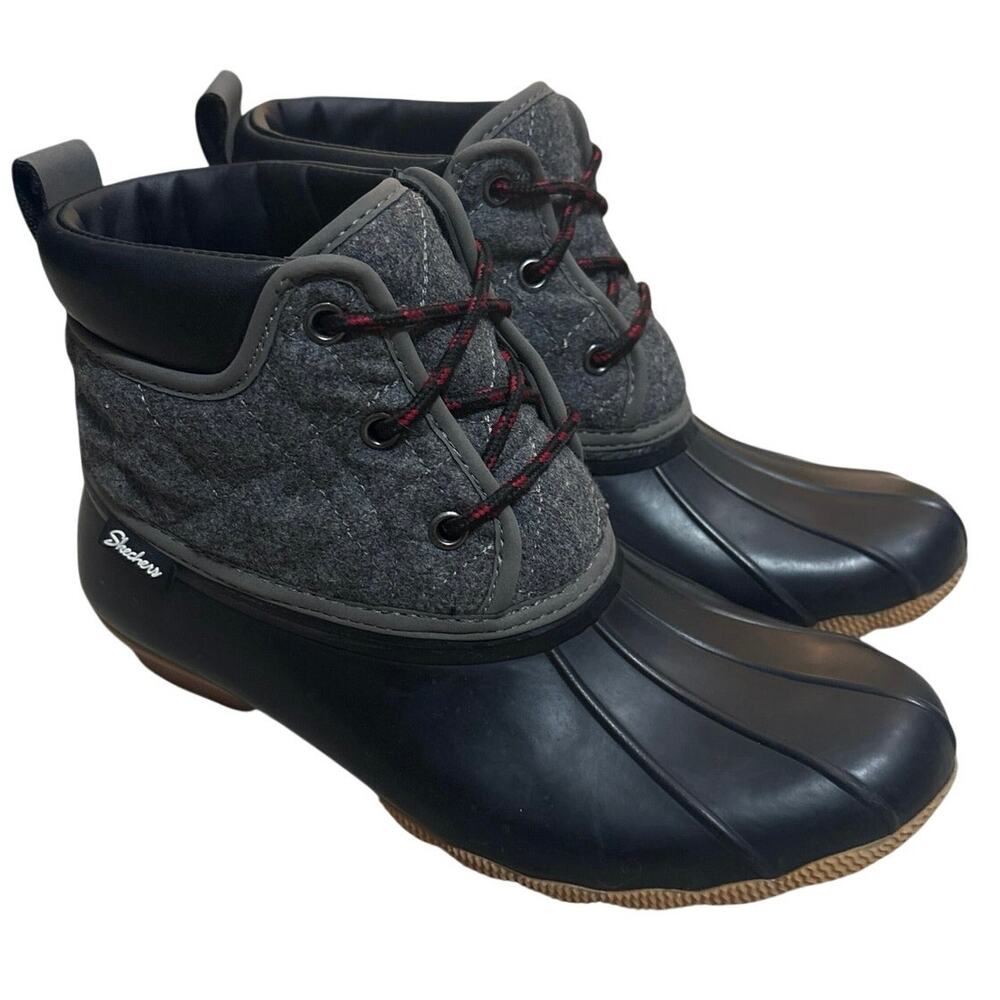 Skechers Pond Lil-Puddles Gray/Black Duck Boots with Buffalo Plaid Laces, Size 8